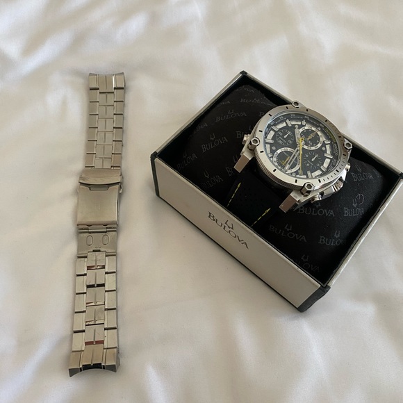 Bulova watch - Picture 7 of 7